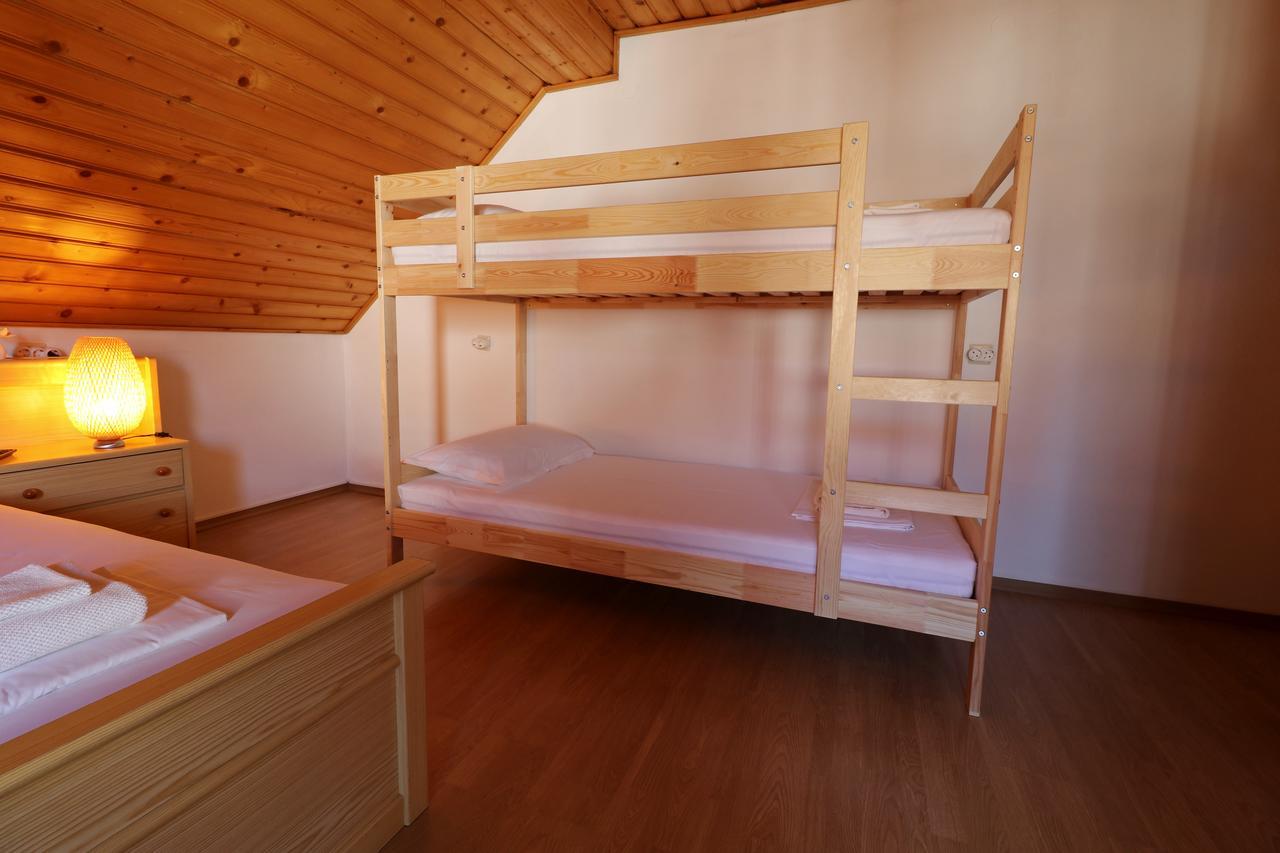Casa 193 Motorcycle Friends Bed & Breakfast Sibiu Dış mekan fotoğraf