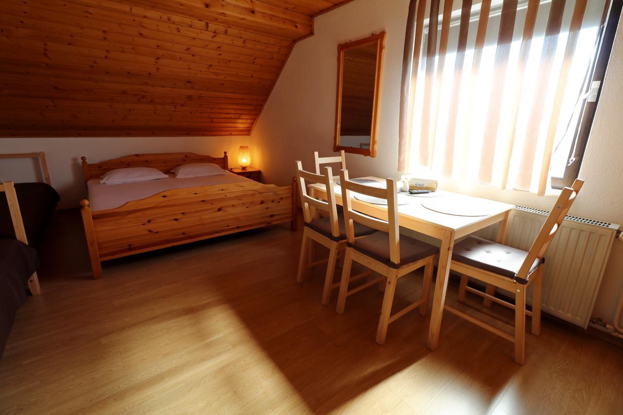 Casa 193 Motorcycle Friends Bed & Breakfast Sibiu Dış mekan fotoğraf