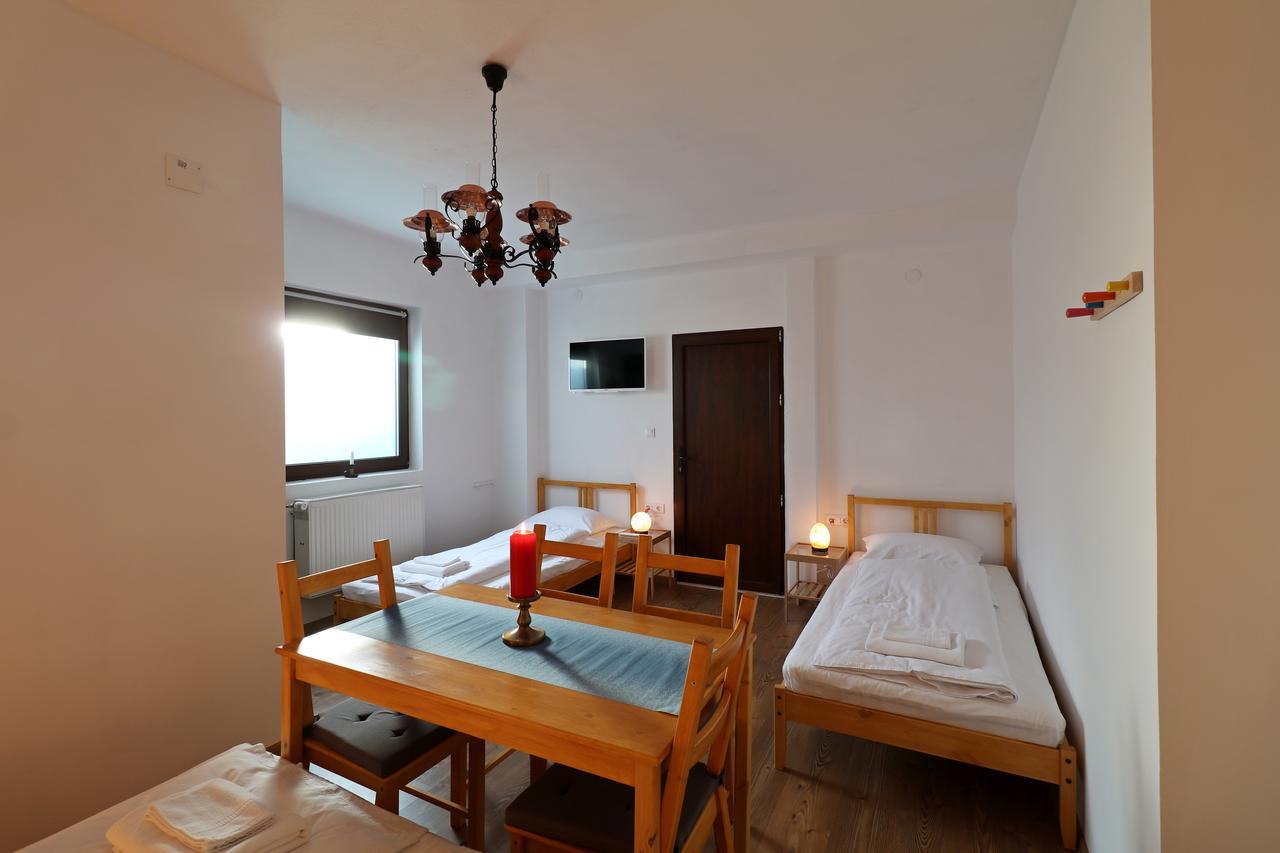 Casa 193 Motorcycle Friends Bed & Breakfast Sibiu Dış mekan fotoğraf